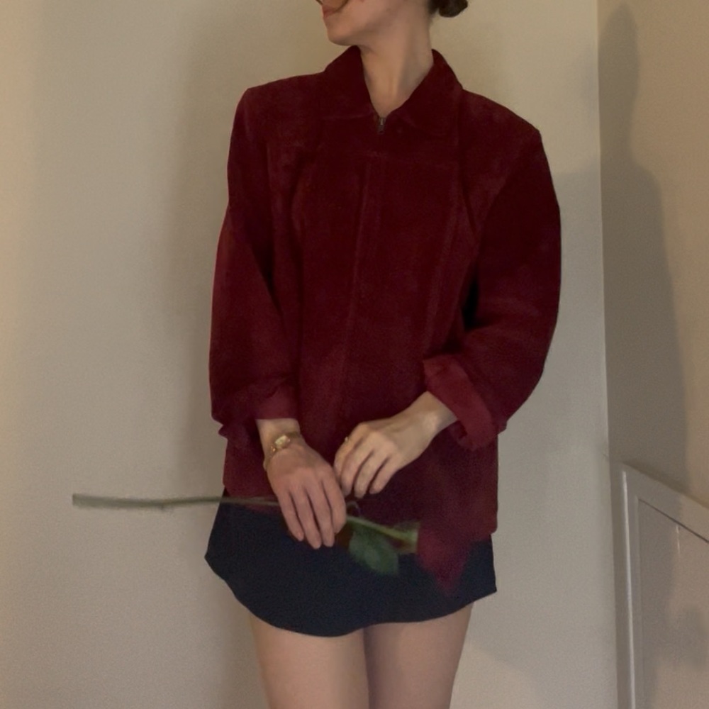 Women's vintage red suede jacket chic trendy 2026 - Picture 3 of 4